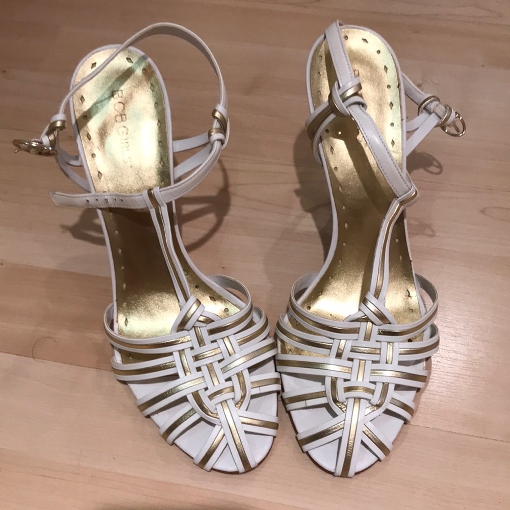 BCBG girl white and gold sandal